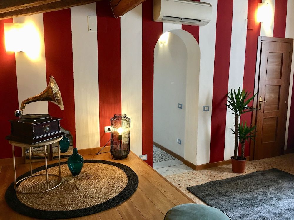 AwesHome - Lungarno Bellavista Penthouse Luxury Penthouse, 3 Bedrooms 45