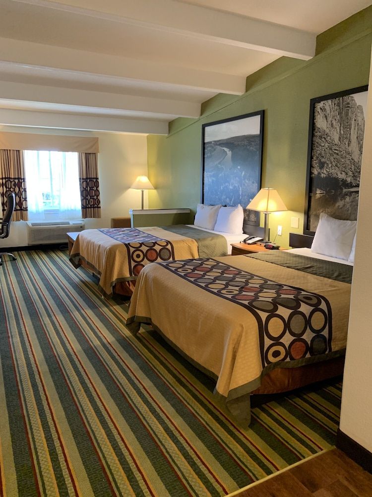 Standard Room, 2 Queen Beds, Smoking
