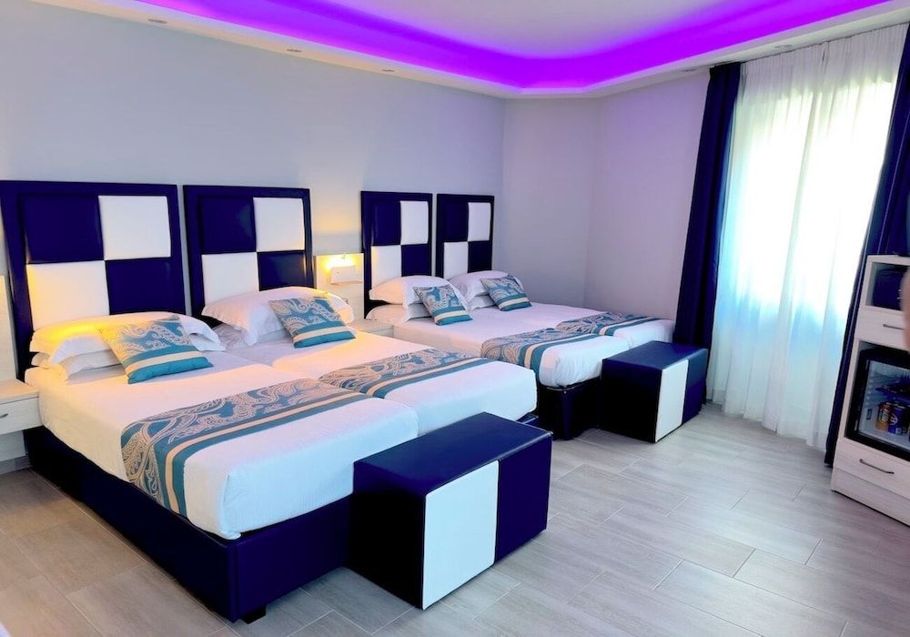 Luxury Quadruple Room, City View, Tower