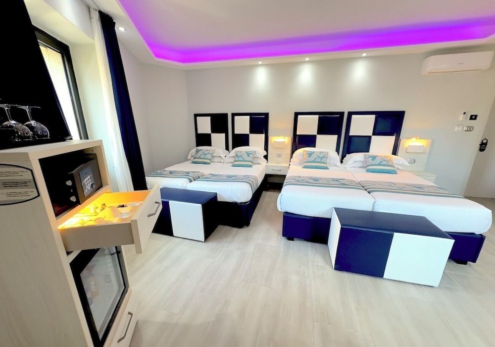 undefined THE ONE Boutique Hotel & SPA Rome 3