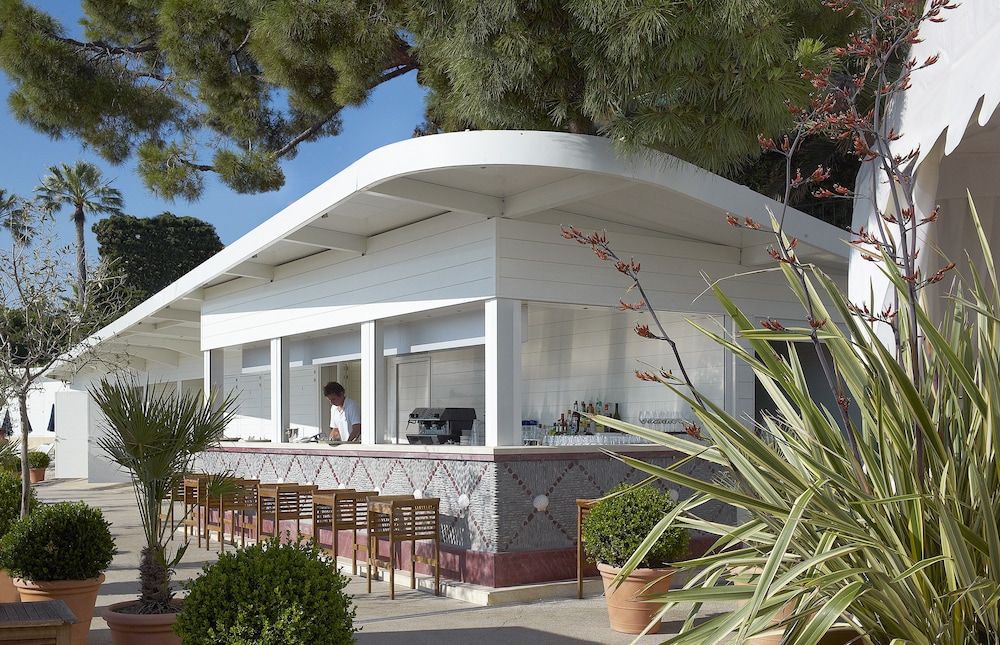 undefined Hotel Belles Rives 6