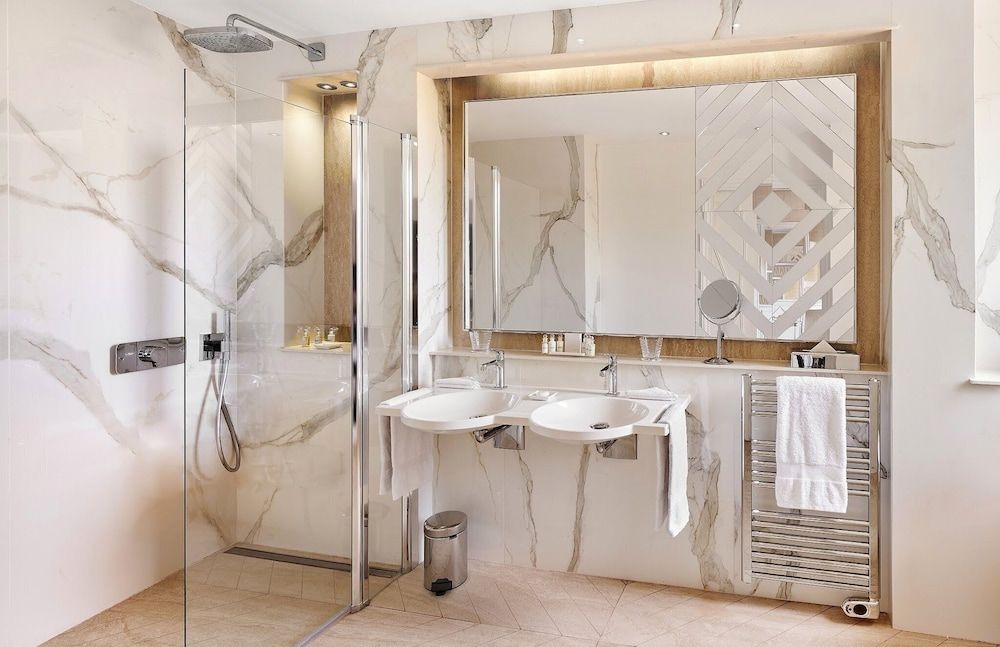 Hotel Belles Rives Superior Room 5