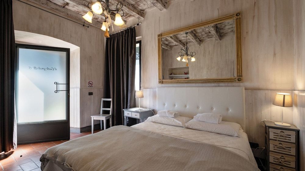 Basic Double Room (Torre Pettini)