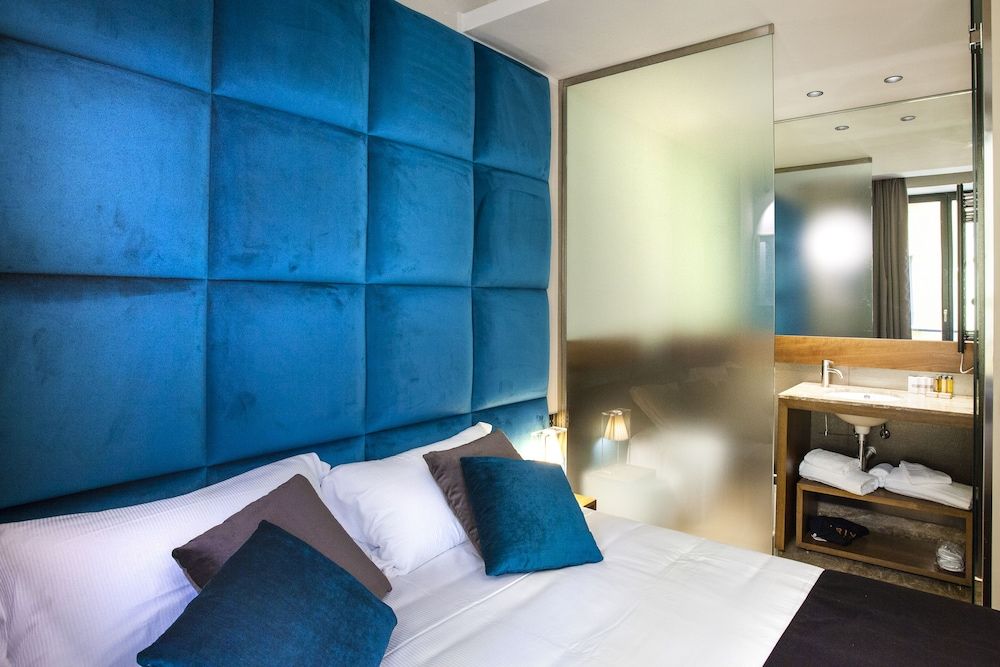 Triviho Hotel Superior Room 6