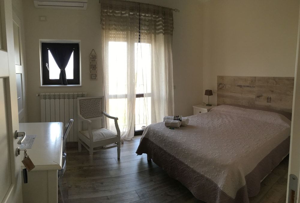Classic Double Room