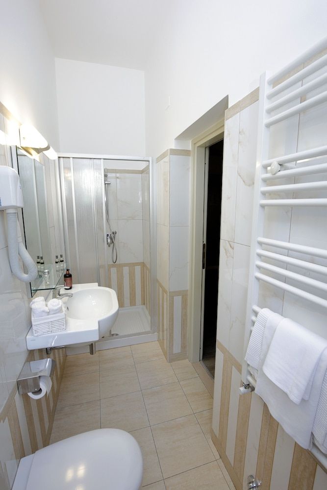 Hotel Sollievo Double or Twin Room 9