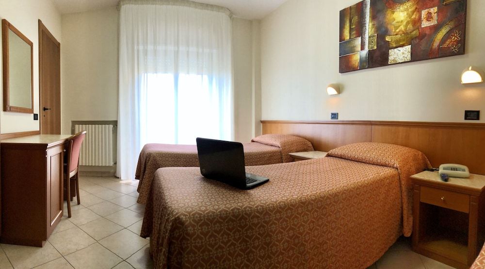 Hotel Sollievo Double or Twin Room 8