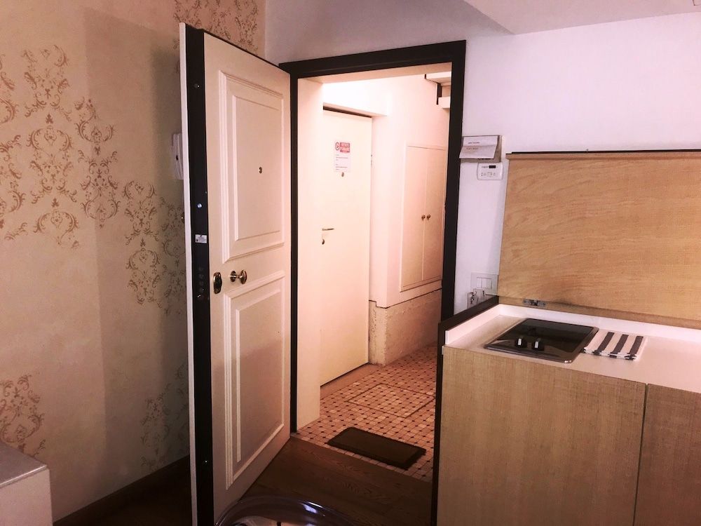 Contemporary Apartment in Venice FF Apartment, 1 Bedroom 7