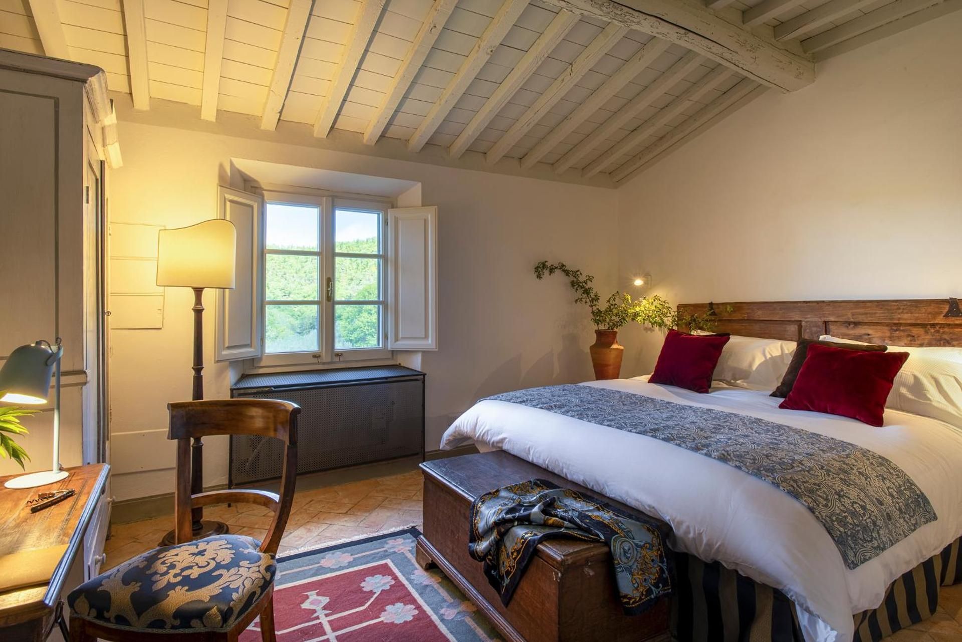 Castello di Volpaia Queen Room 3