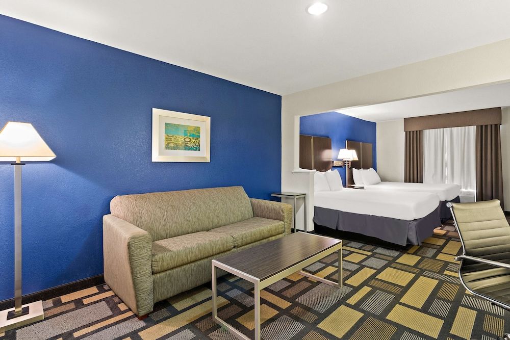 undefined Best Western Galleria Inn & Suites 2