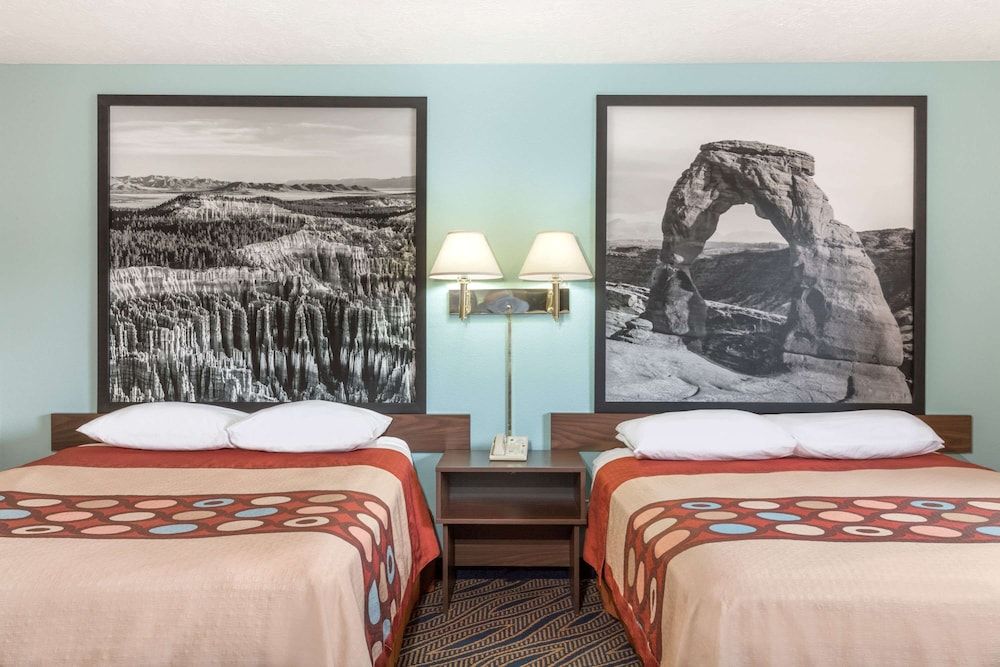 Deluxe Room, 2 Queen Beds, Non Smoking