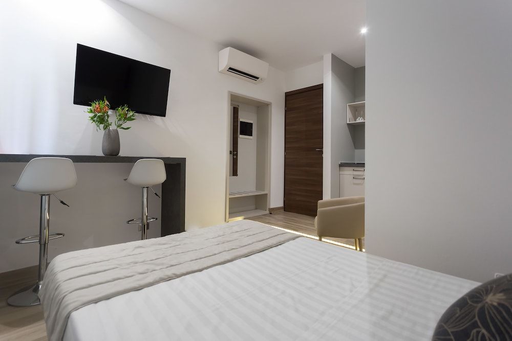 ApartHotel Durini Studio 4