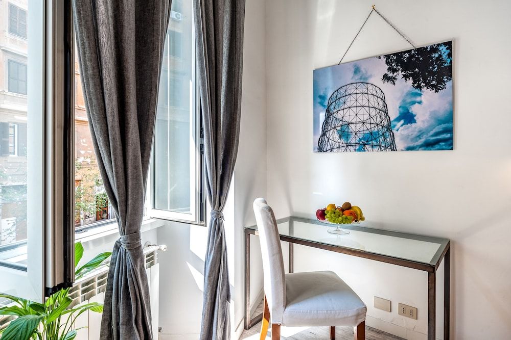 SmooRooms Deluxe Double Room 13