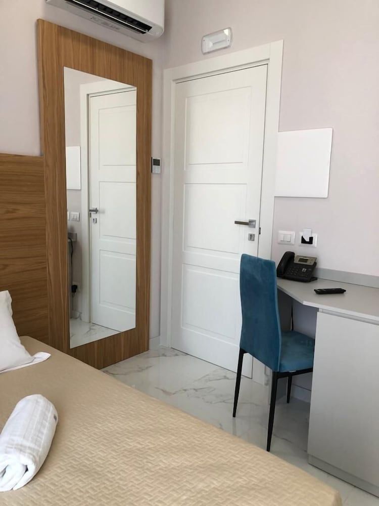 Milazzo INN AiMori Single Room 3