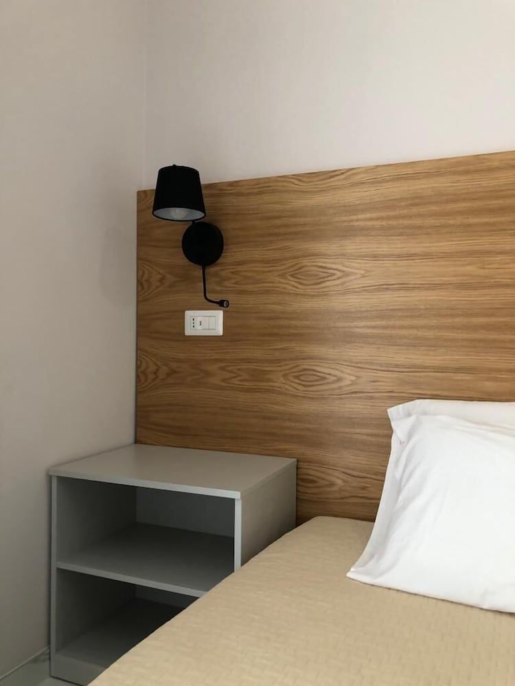 Milazzo INN AiMori Single Room 2