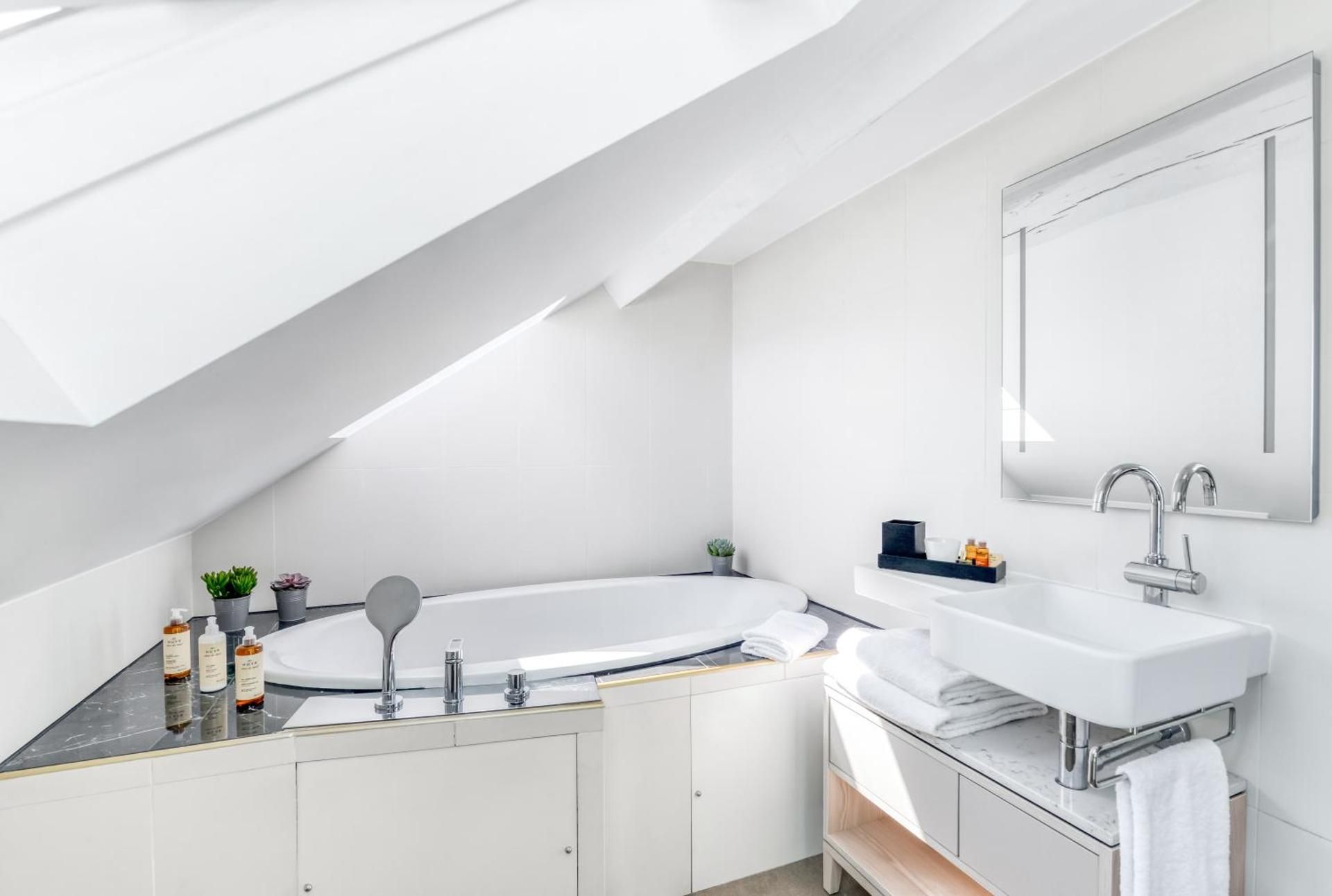 undefined Hotel Opéra Opal 5