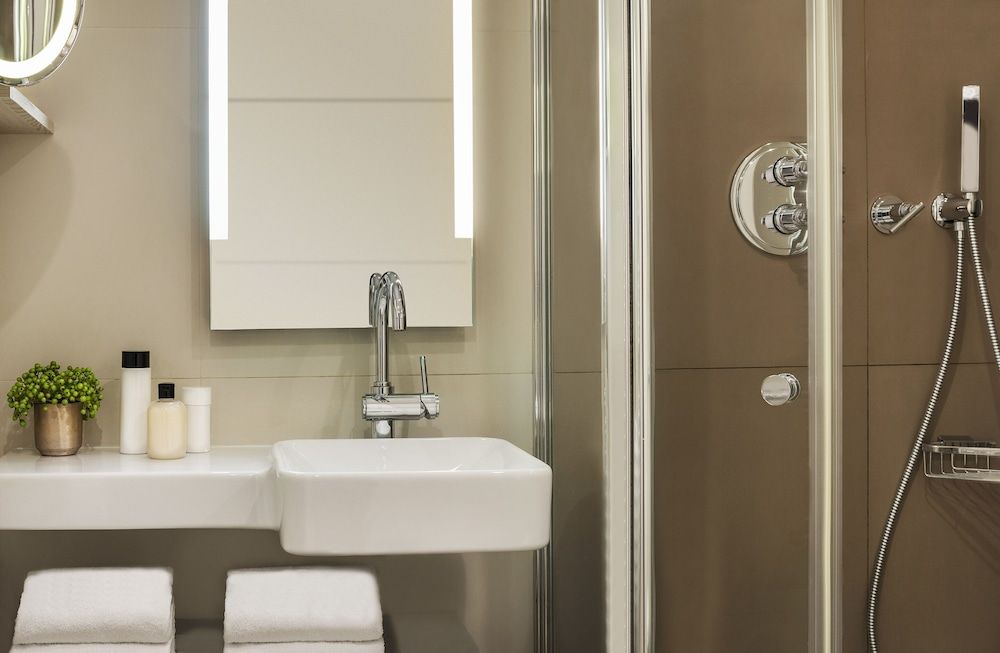 Hotel Opéra Opal Superior Twin Room 4