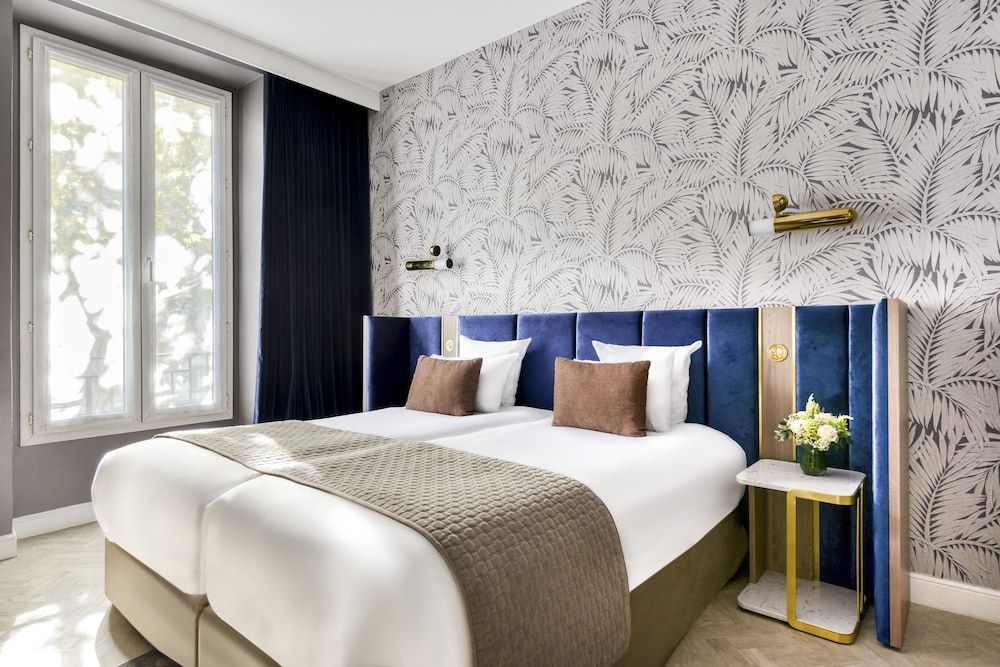 Hotel Opéra Opal Superior Twin Room 2