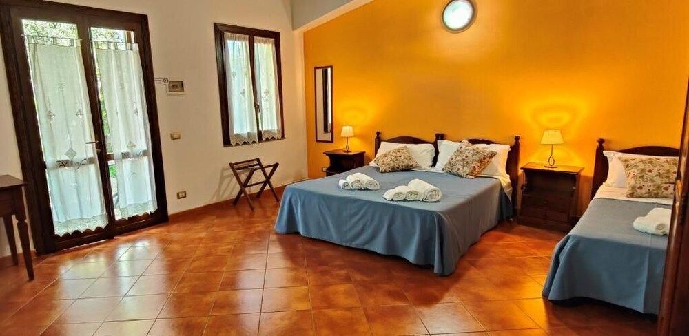Grand Double or Twin Room, Courtyard Area