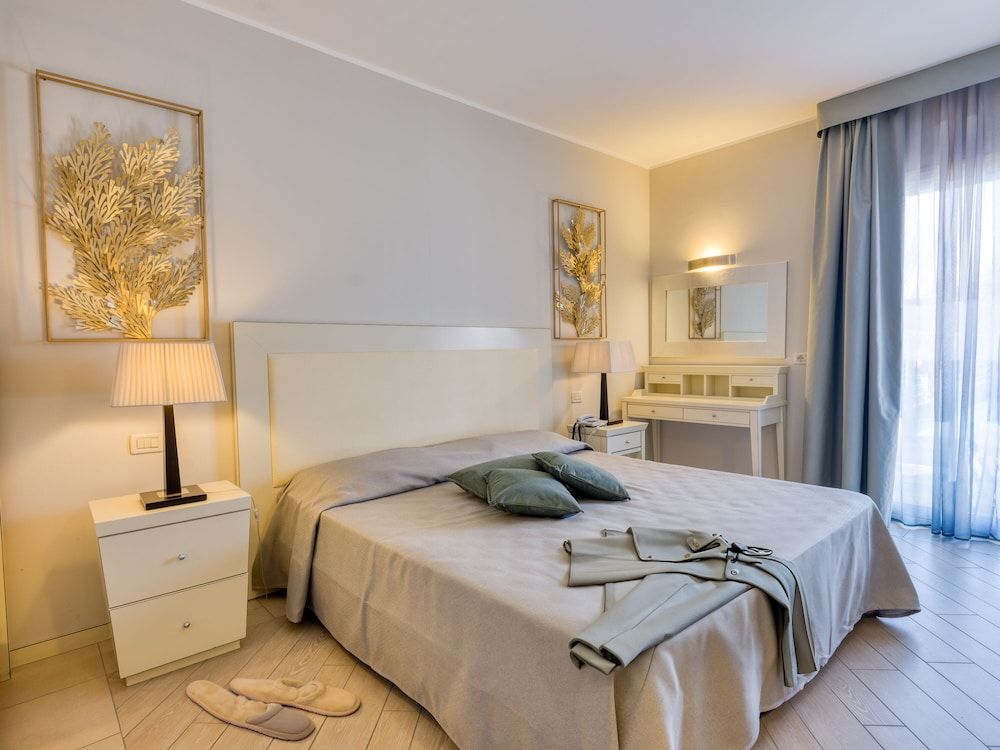 undefined Parc Hotel Germano Suites 3