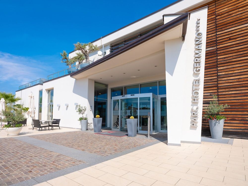 undefined Parc Hotel Germano Suites 6