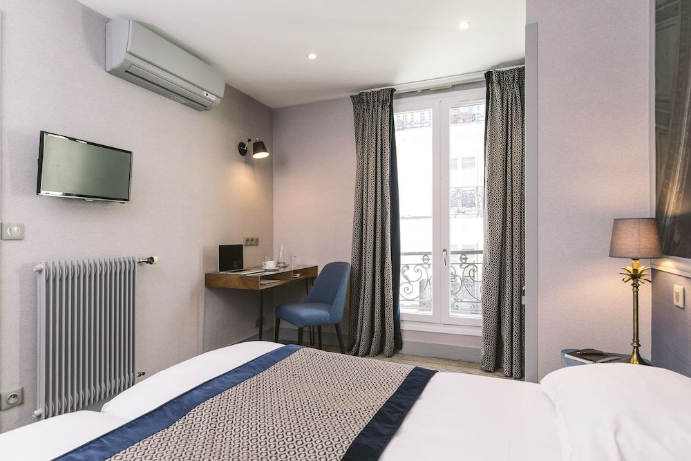 Hotel Saint Christophe Standard Twin Room 13