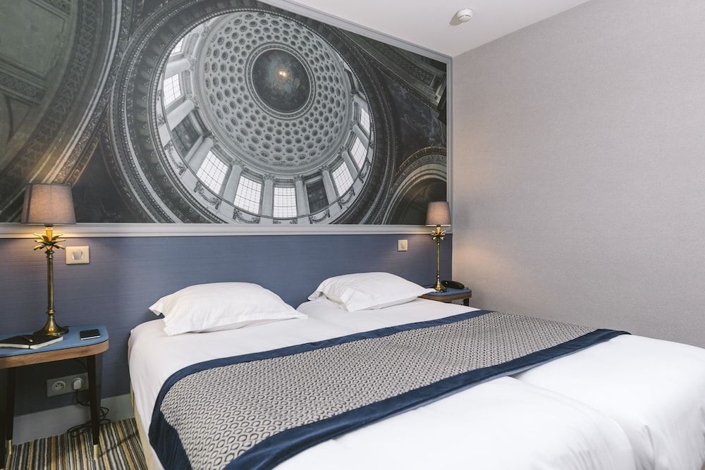 Hotel Saint Christophe Standard Twin Room 14