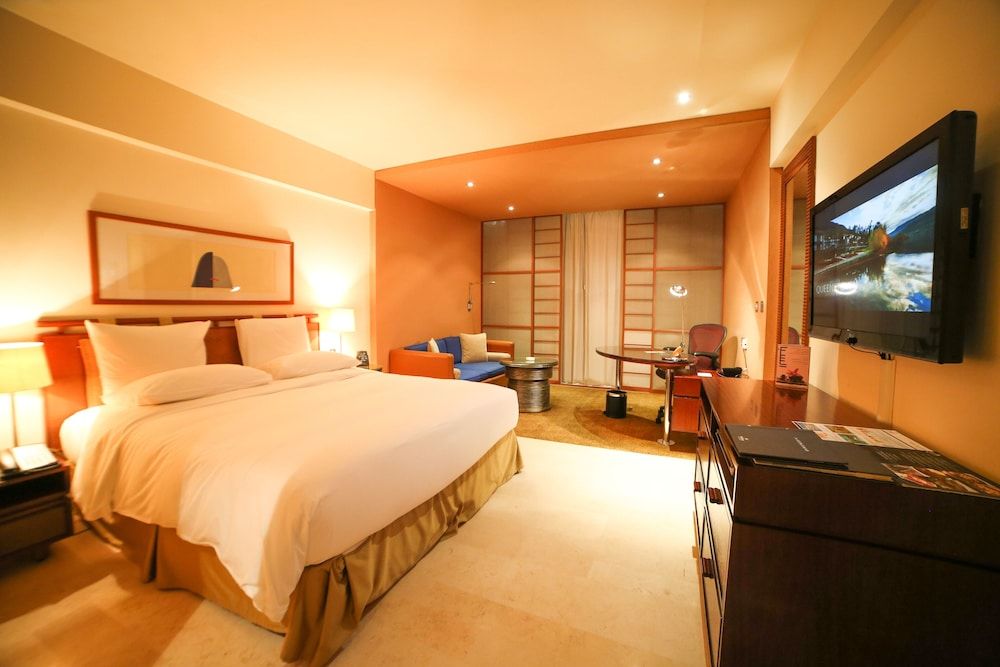 undefined Hilton Kuwait Resort 7