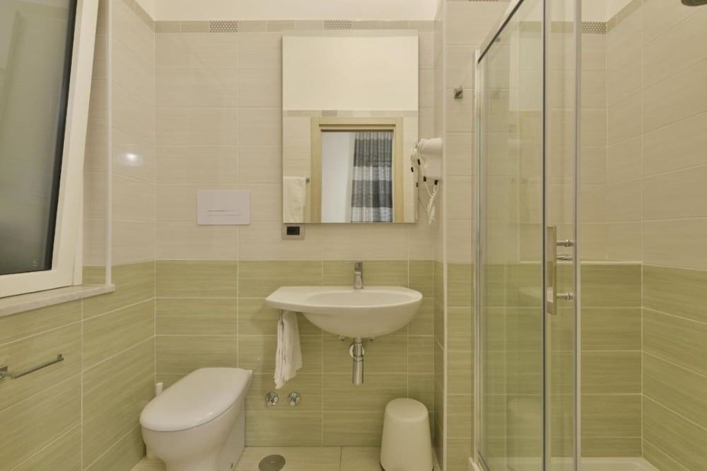 Apartment, 1 Bedroom, Annex Building