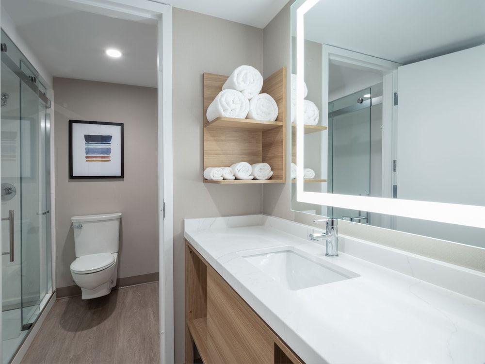 Suite, 1 Bedroom, Kitchen (Penthouse)
