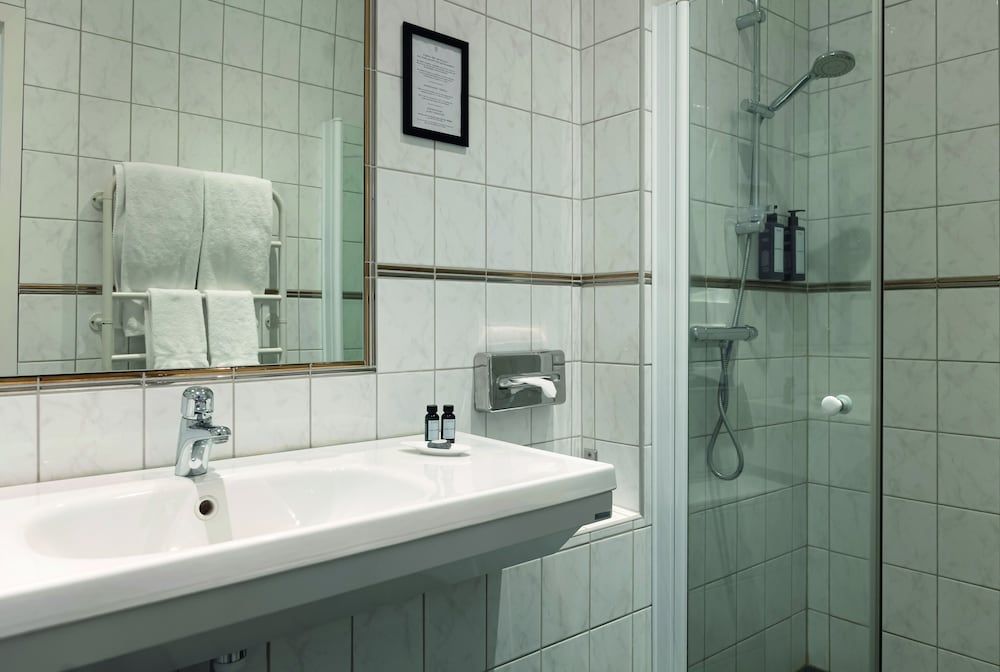 Elite Hotel Savoy Classic Room 6