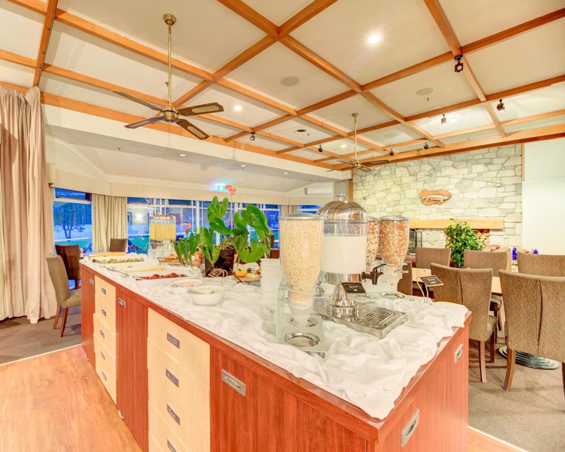 undefined VR Rotorua Lake Resort 10