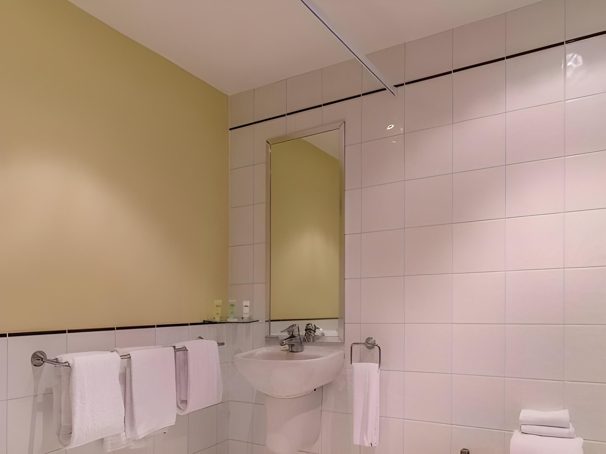 undefined VR Rotorua Lake Resort 9