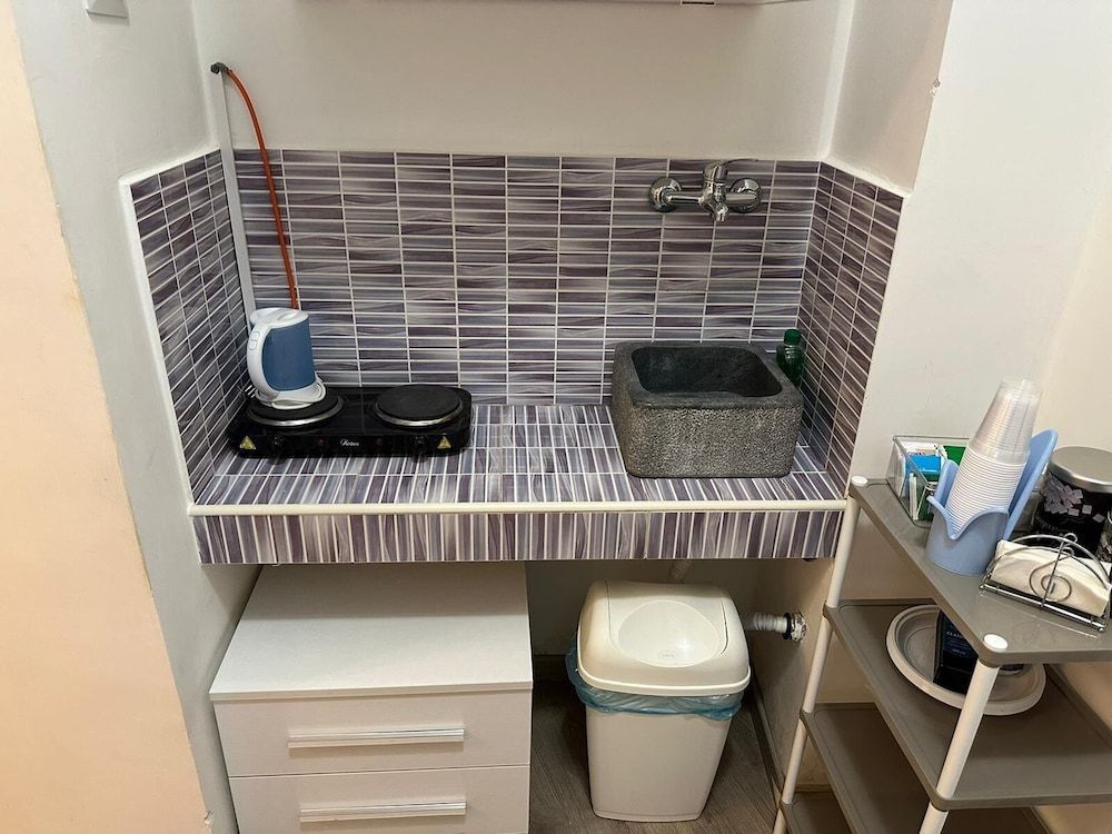 ImperialeTop Standard Studio Suite (Queen Room) 5