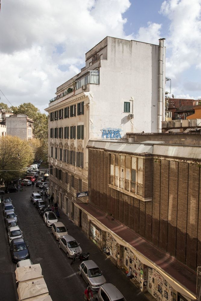 ImperialeTop Standard Studio Suite (Queen Room) 4