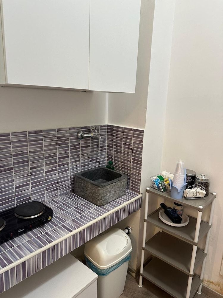 ImperialeTop Standard Studio Suite (Queen Room) 7