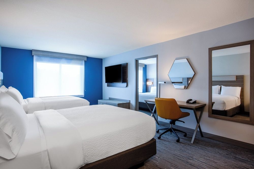 Suite, Multiple Beds, Mobility Accessible (Communications)