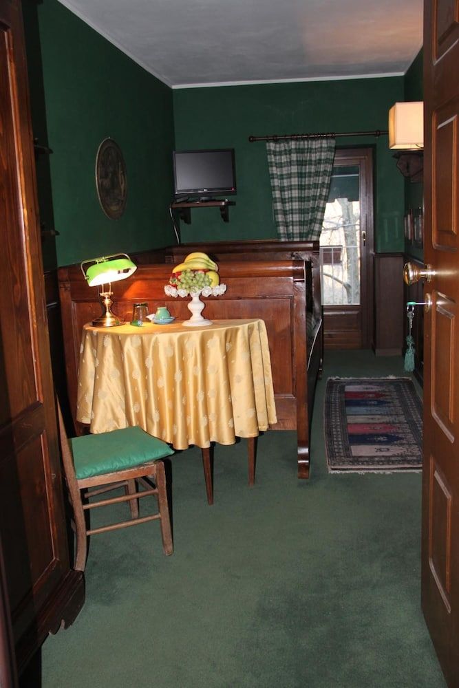 Ristorante Una Franca Standard Single Room, Private Bathroom 3