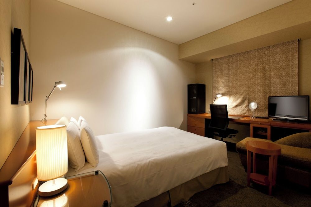 The Royal Park Hotel Iconic Tokyo Shiodome Economy Double, 1 Double Bed 2
