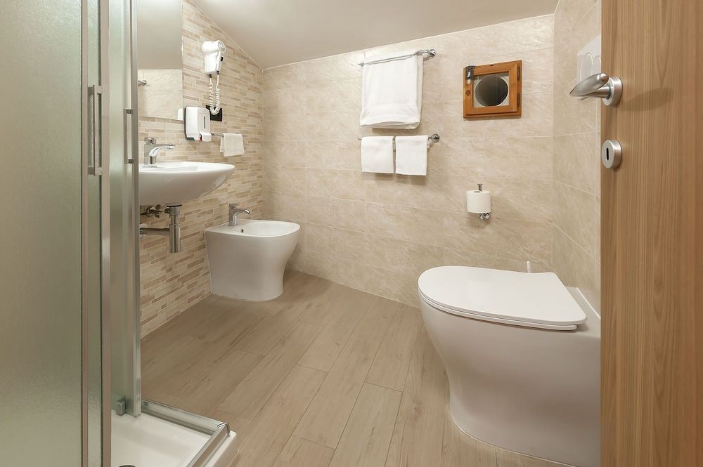 Hotel Sole Economy Room 11