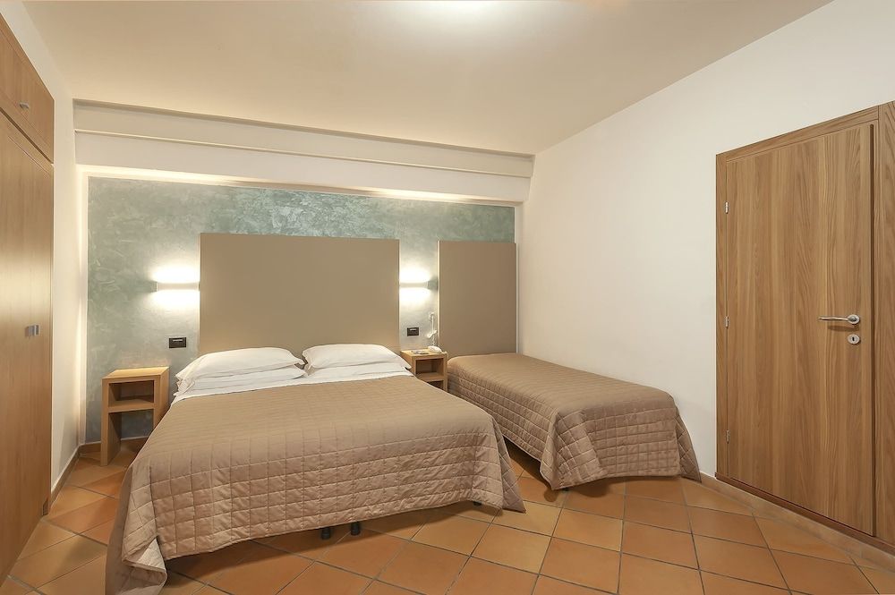 Hotel Sole Family Room 3