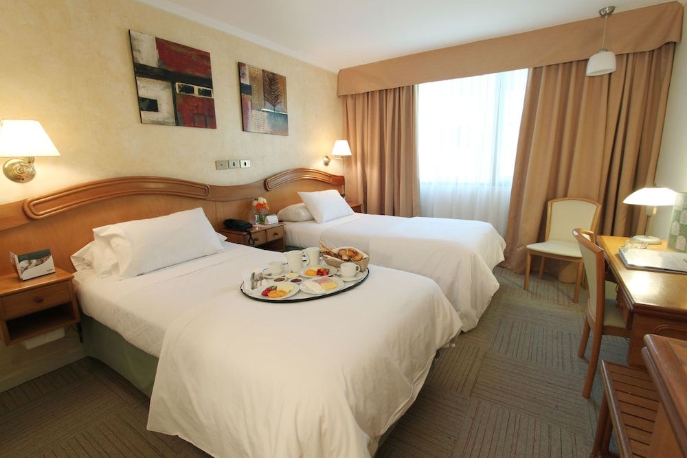 undefined Hotel Torremayor Lyon 2