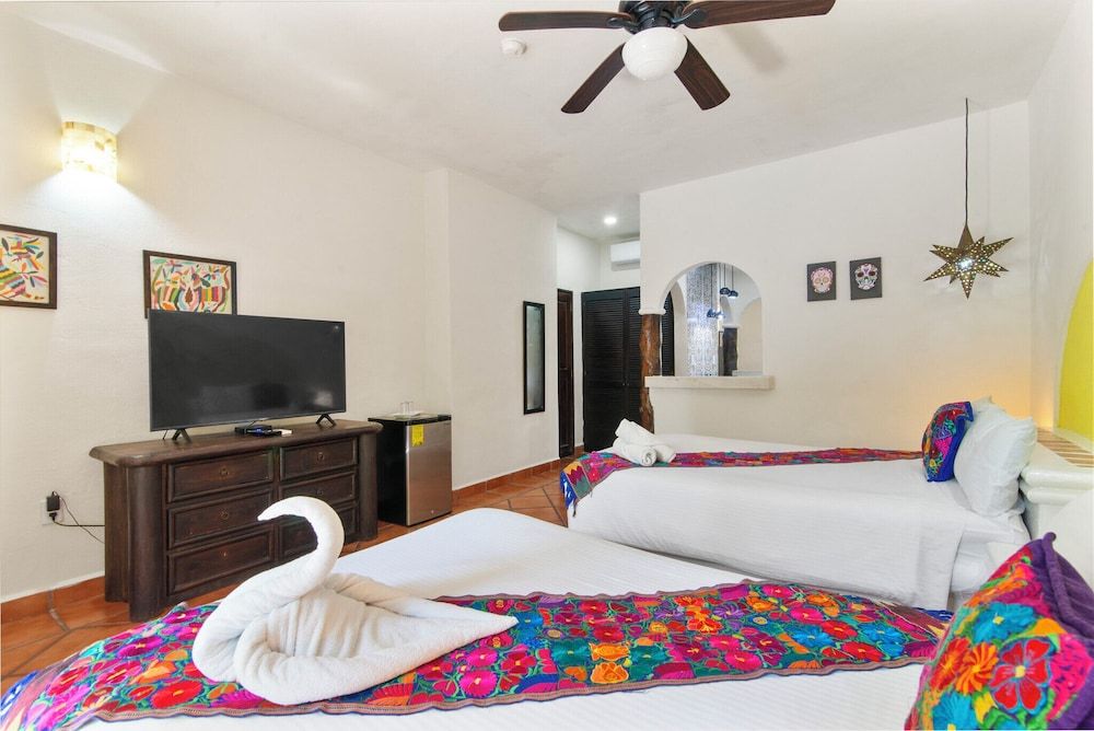 Riviera del Sol Standard Double Room 8