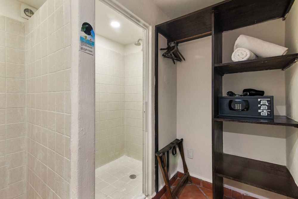 Riviera del Sol Standard Double Room 22