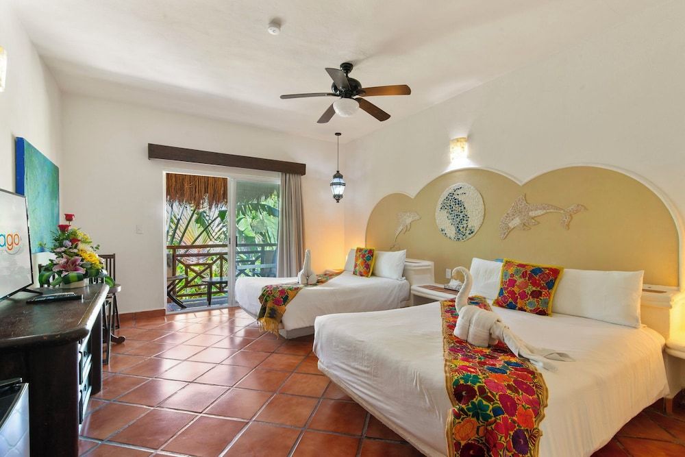 Riviera del Sol Standard Double Room 8