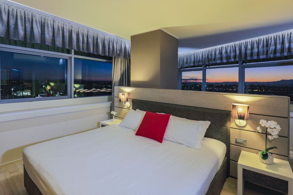 Hotel Glamour Junior Room 5