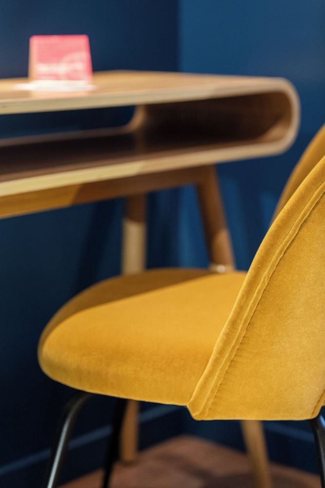 Hotel Charlemagne By HappyCulture Superior Double or Twin Room (Courtyard View or City View ) 17