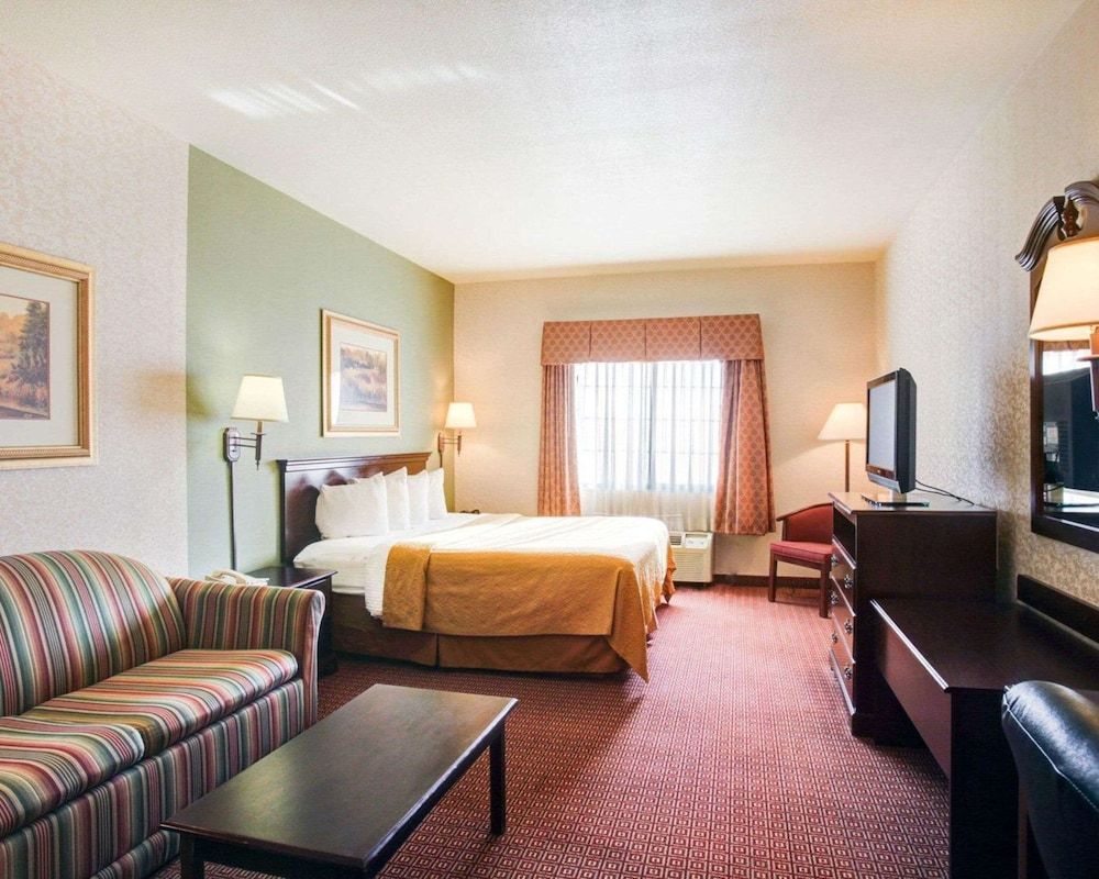 Room, 1 King Bed, Accessible, Non Smoking