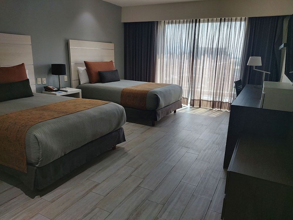 Real Inn Perinorte Deluxe Dos Camas 3