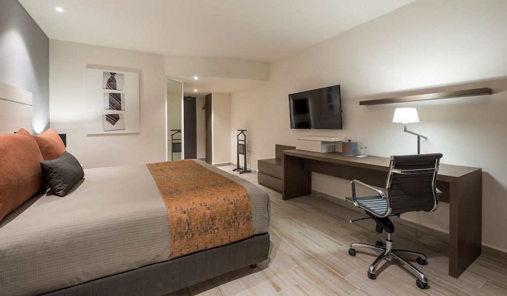 Real Inn Perinorte Deluxe King 5